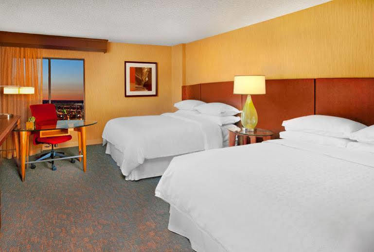 Sheraton Albuquerque Airport Hotel מראה חיצוני תמונה